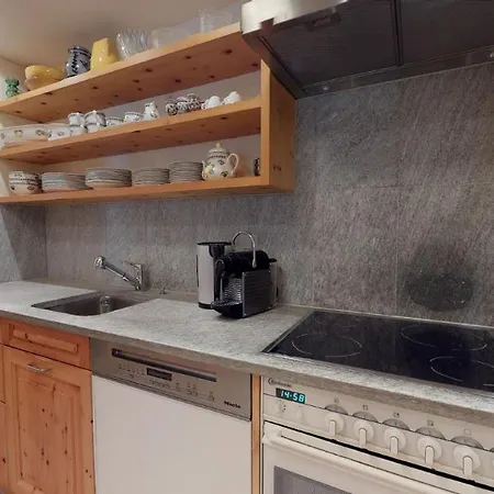 Apartment Surlej 34 *