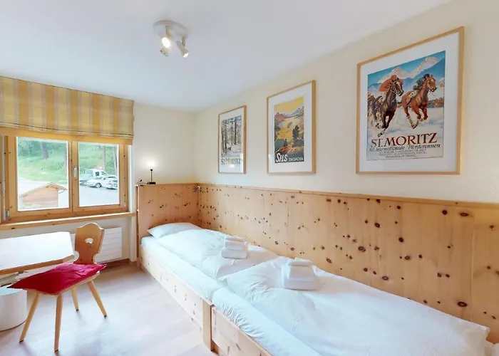 Apartman Surlej 34 *