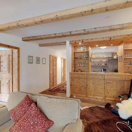 Surlej 34 Saint-Moritz